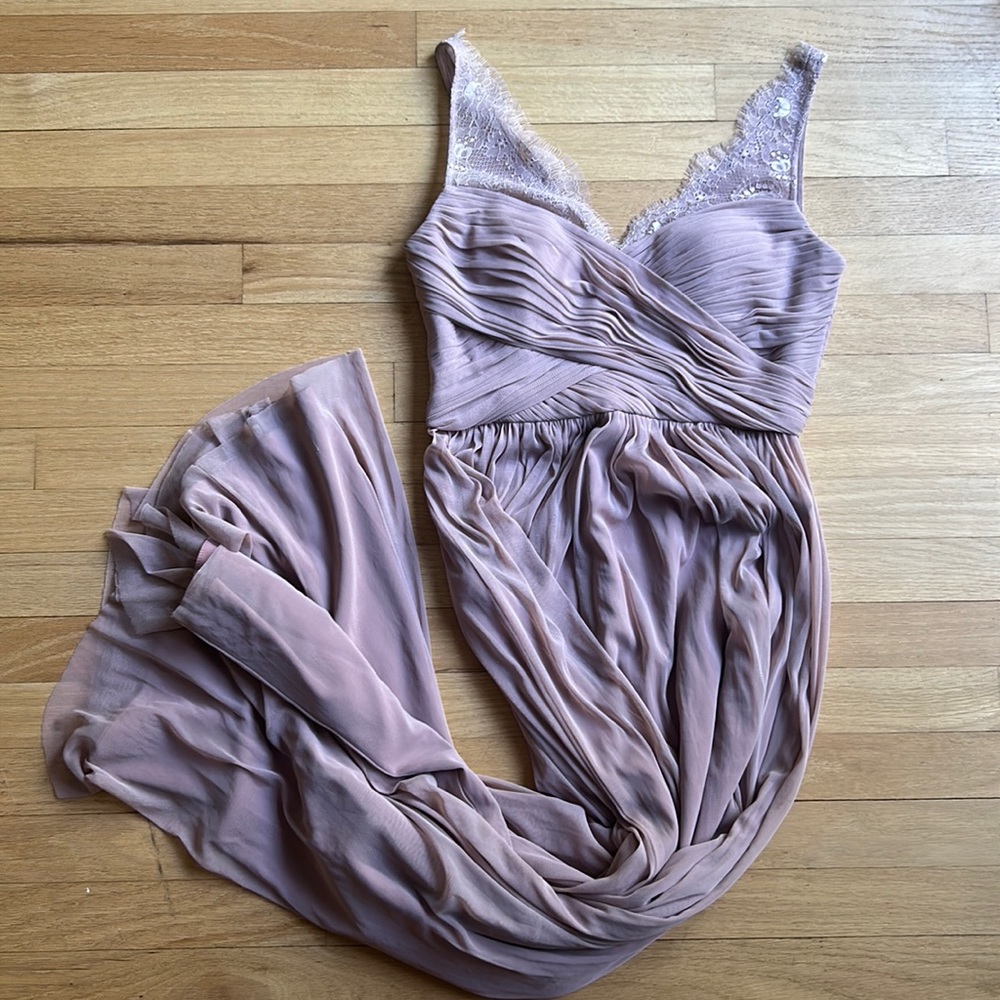 Women's Pleated V-Neck Lace Trim Maxi Dress in Dusty Mauve